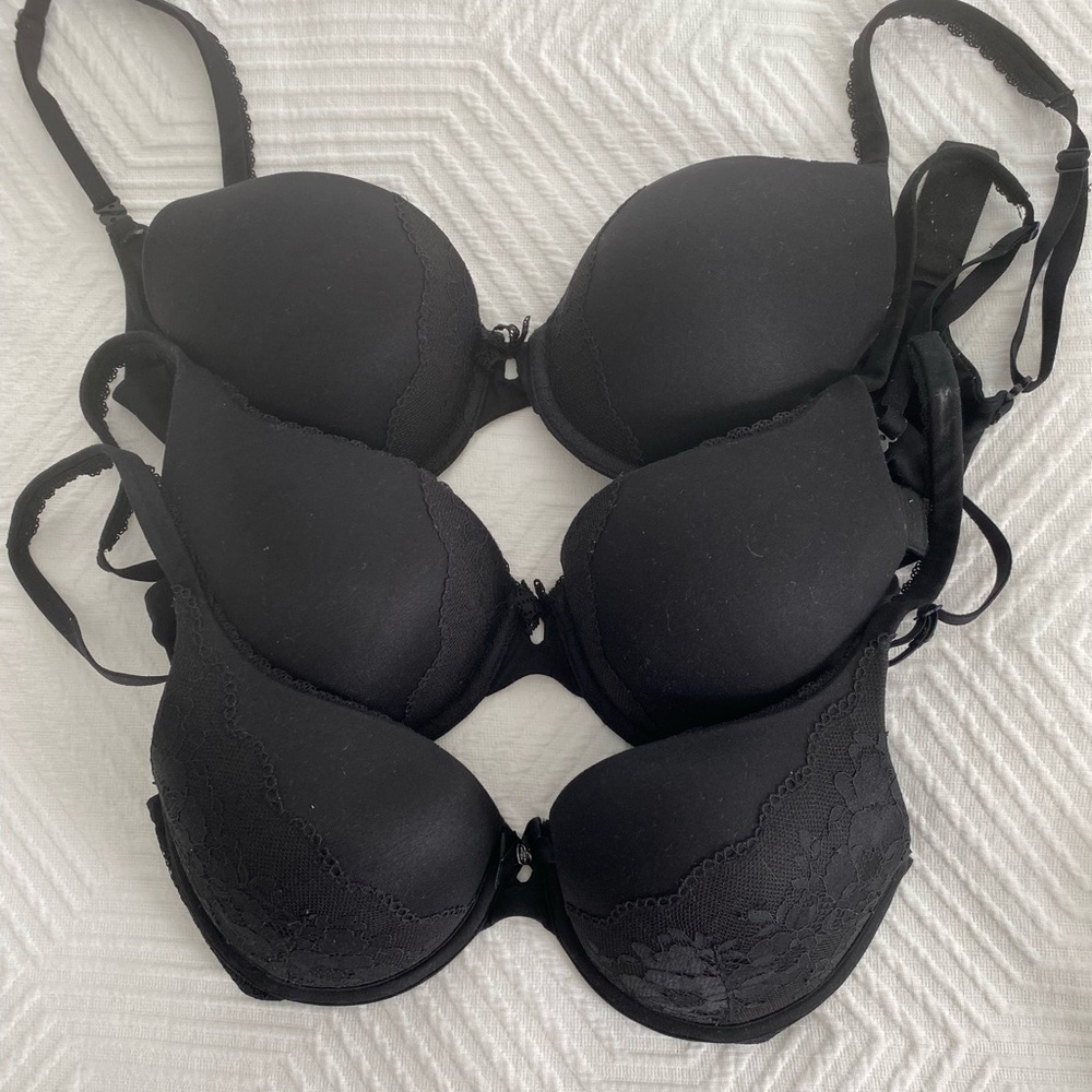Victorias Secret Black Bra Bundle 32D Body by Victoria Perfect Shape Form